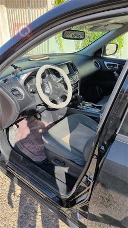 نیسان پاسفایندەر